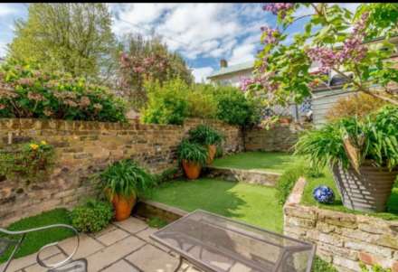 Mooreland Road, Bromley BR1, Image 2