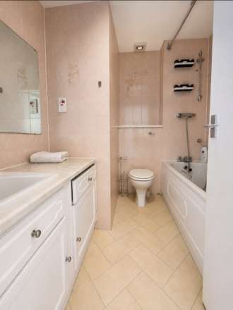 Thirlmere Rise, Bromley BR1, Image 10