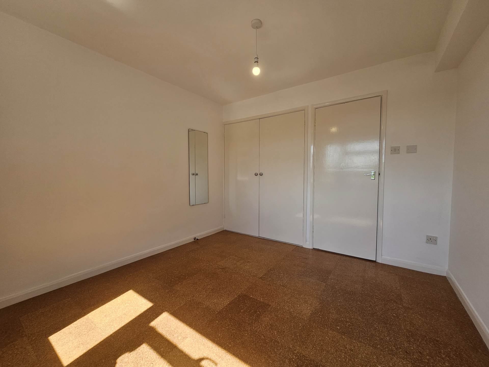 One bedroom, Selhurst Road, South Norwood, SE25 (with allocated parking)!, Image 10