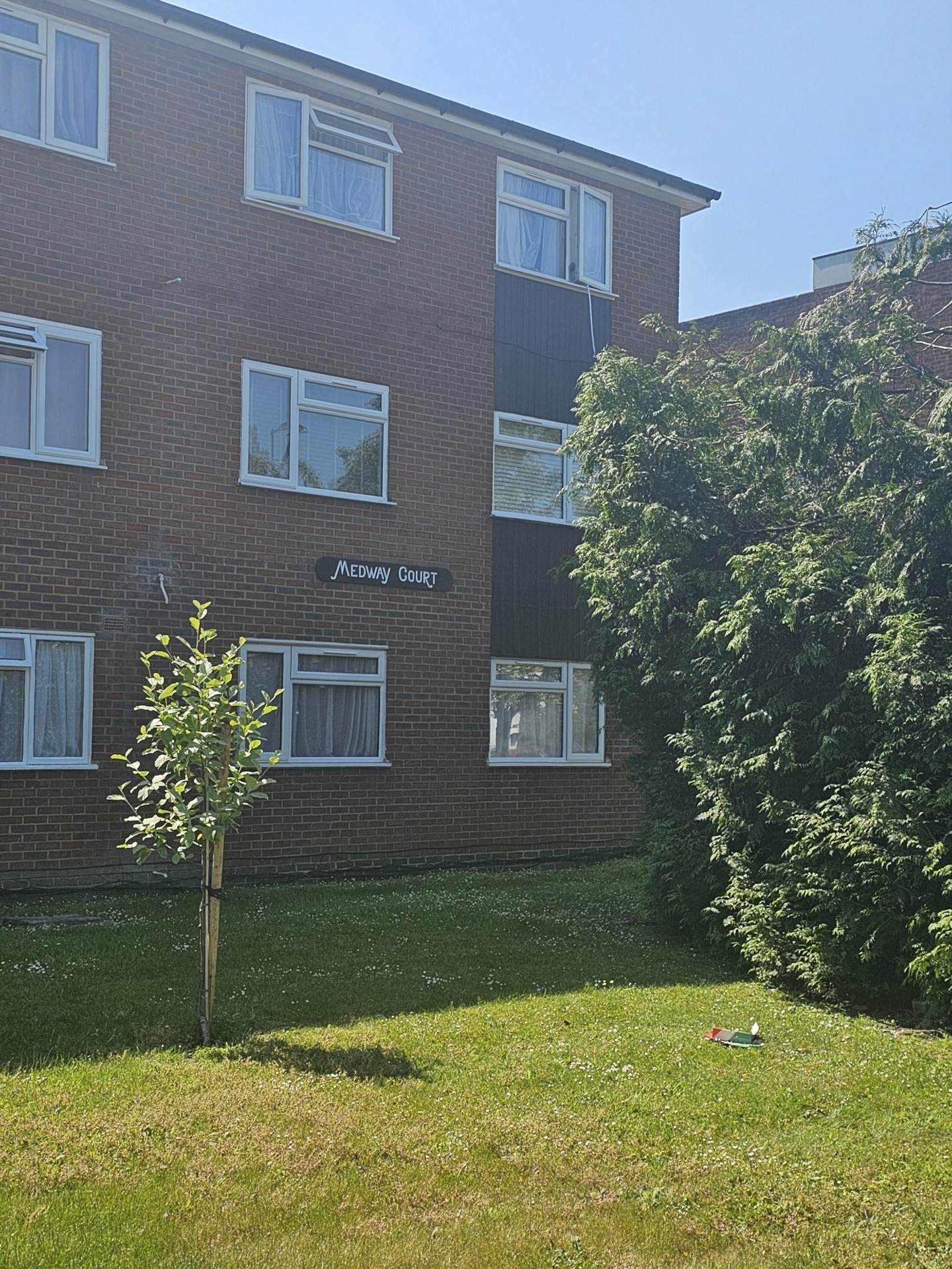 One bedroom, Selhurst Road, South Norwood, SE25 (with allocated parking)!, Image 15