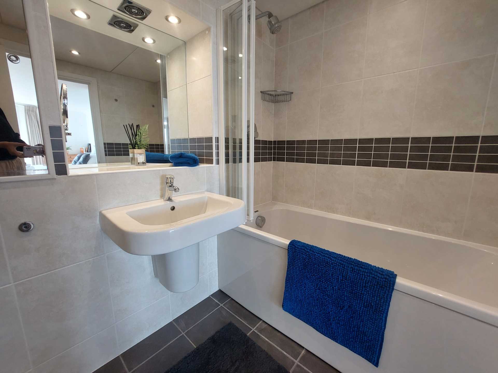 2 bedroom, Anchorage Point, Cuba Street, Canary Wharf, E14 8NF - Available Jun 2026!, Image 15