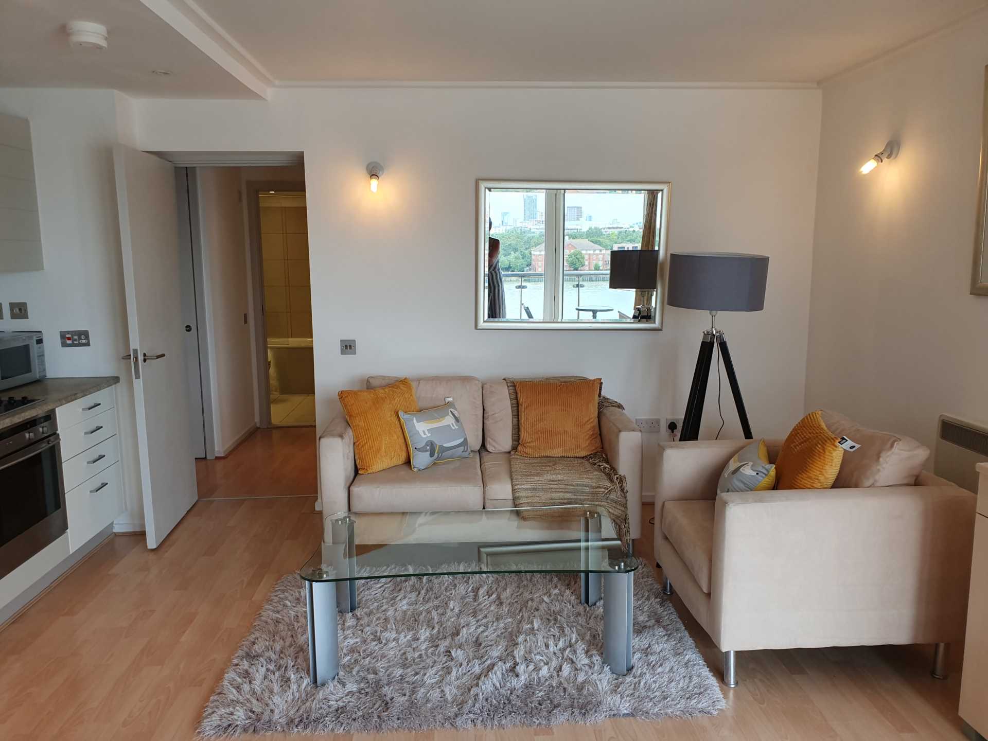 5th Floor, luxury one bedroom in Seacon Tower, E14 8JX, Image 7