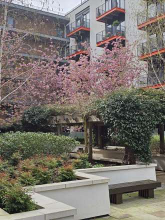 Warehouse Court, Woolwich SE18 w/Parking!, Image 17