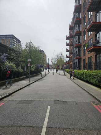 Warehouse Court, Woolwich SE18 w/Parking!, Image 21