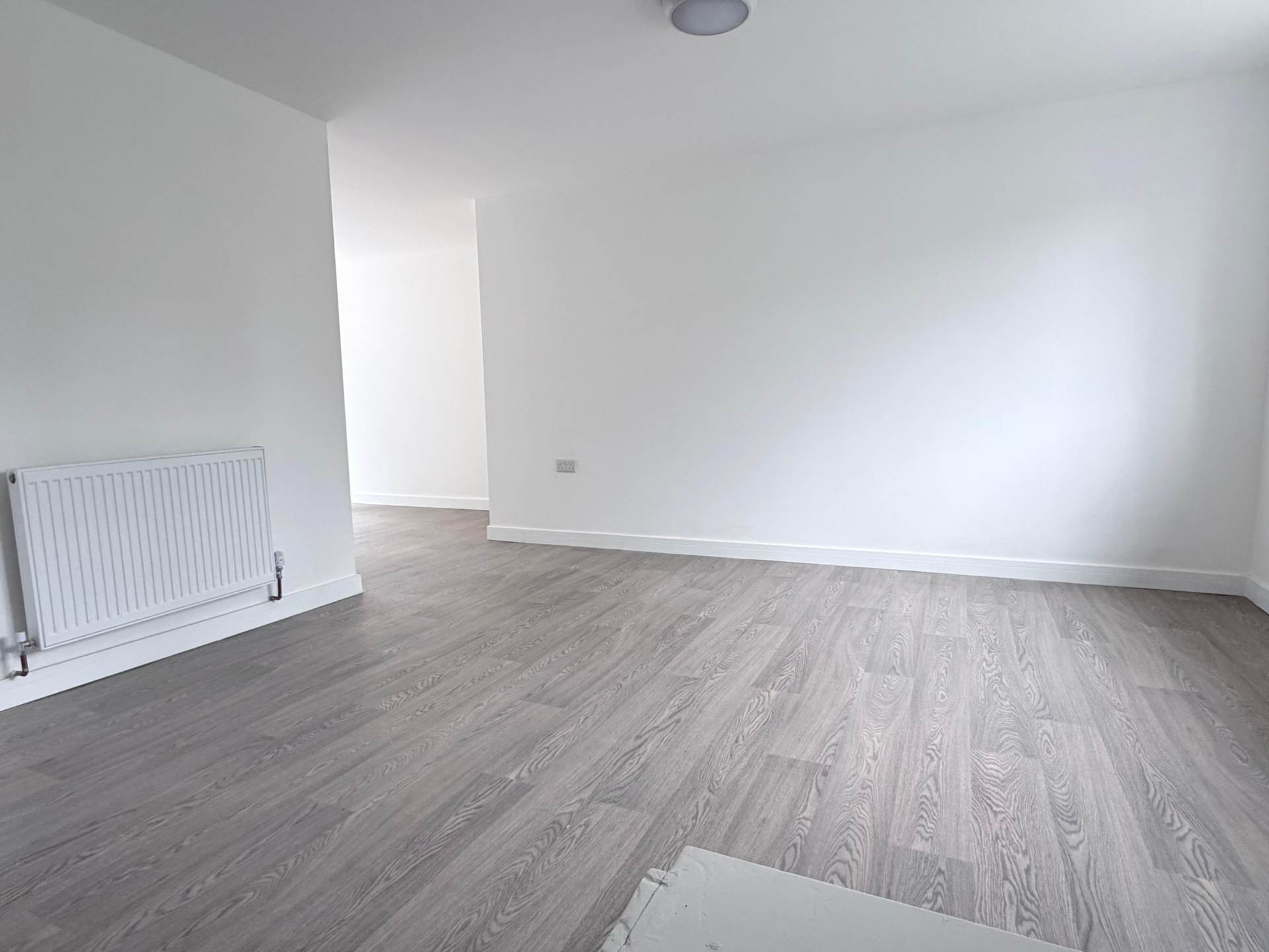 2 bedrooms, Carston Close, London SE12, Image 4