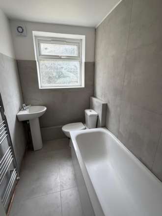 2 bedrooms, Carston Close, London SE12, Image 10