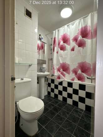 1 Bedroom, Templedene Court, Shortlands BR2, Image 12