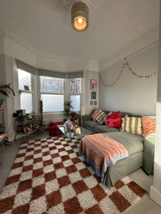 2 bedrooms, Perran Road, London SW2 3DL, Image 1