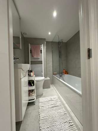 2 bedrooms, Perran Road, London SW2 3DL, Image 13