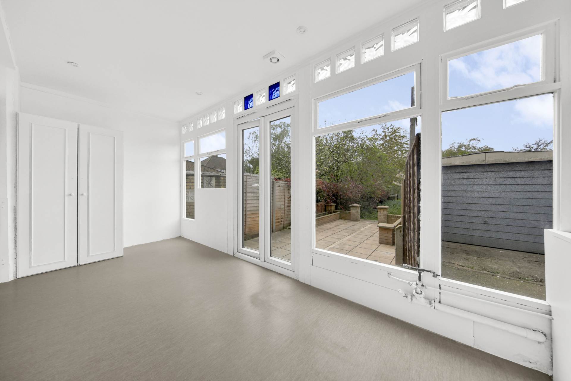 Newly decorated 3-bed semi-detached house,Bourne Vale, BR2 Bromley, Image 10