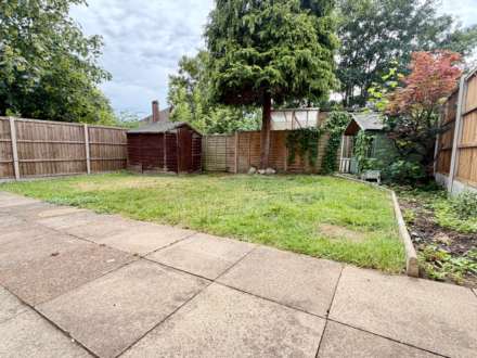 2 Bedroom Flat, 2 Bedroom Ground Floor Flat – Mosul Way, BR2 (Near Trinity Village)
