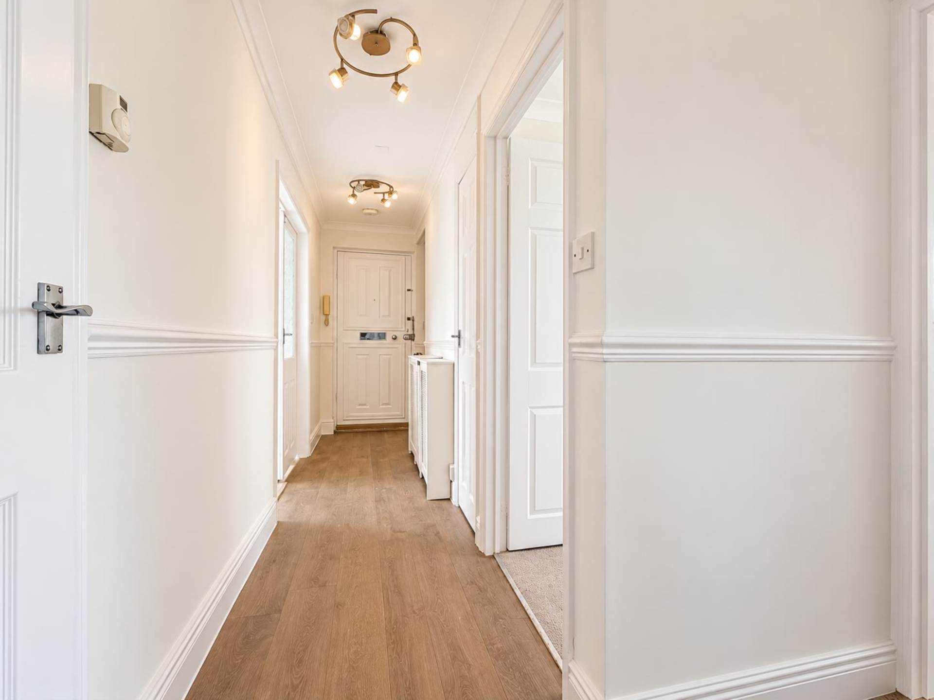 Coombe Dene, Bromley, Image 10