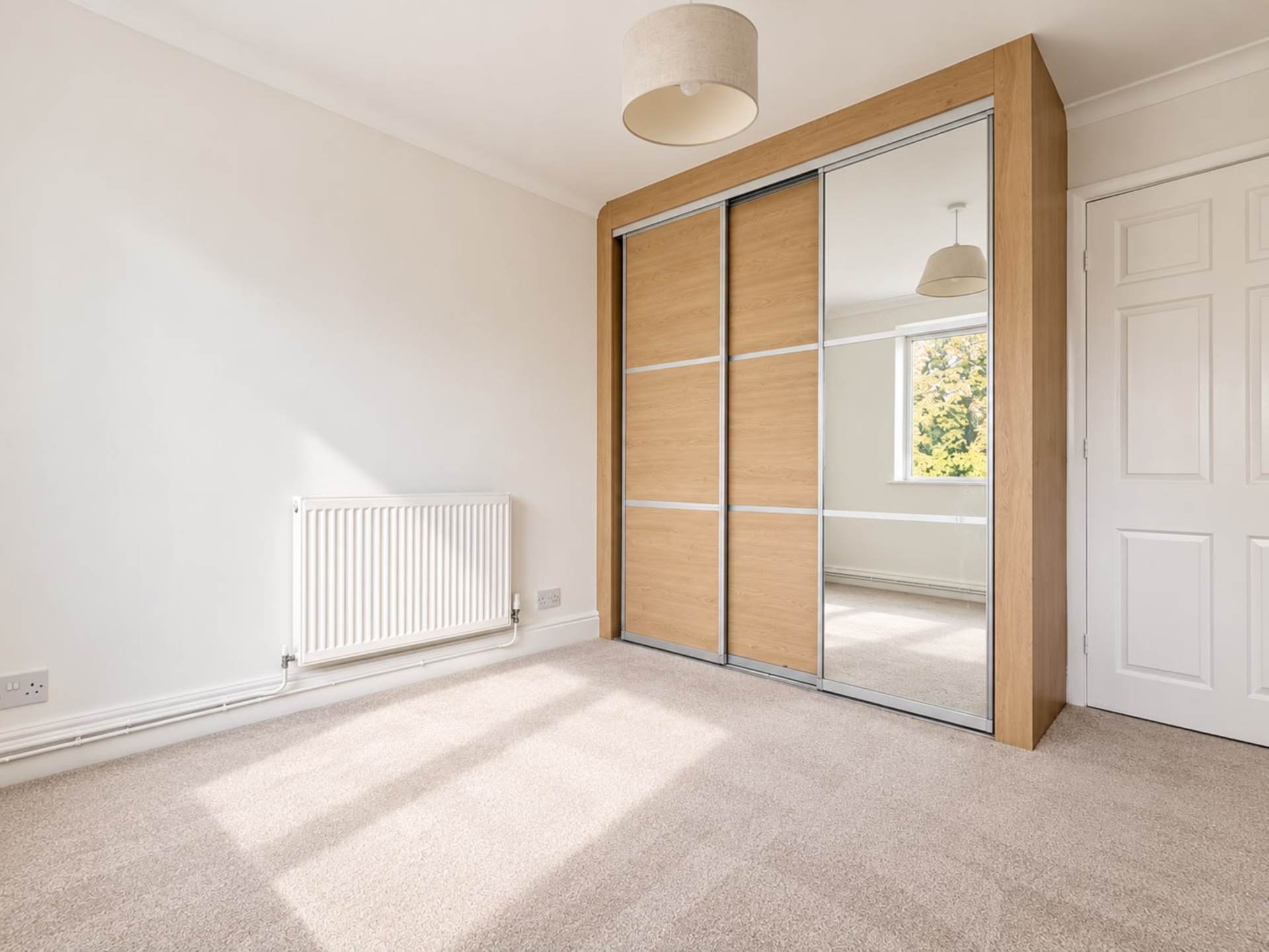 Coombe Dene, Bromley, Image 9