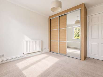 Coombe Dene, Bromley, Image 9