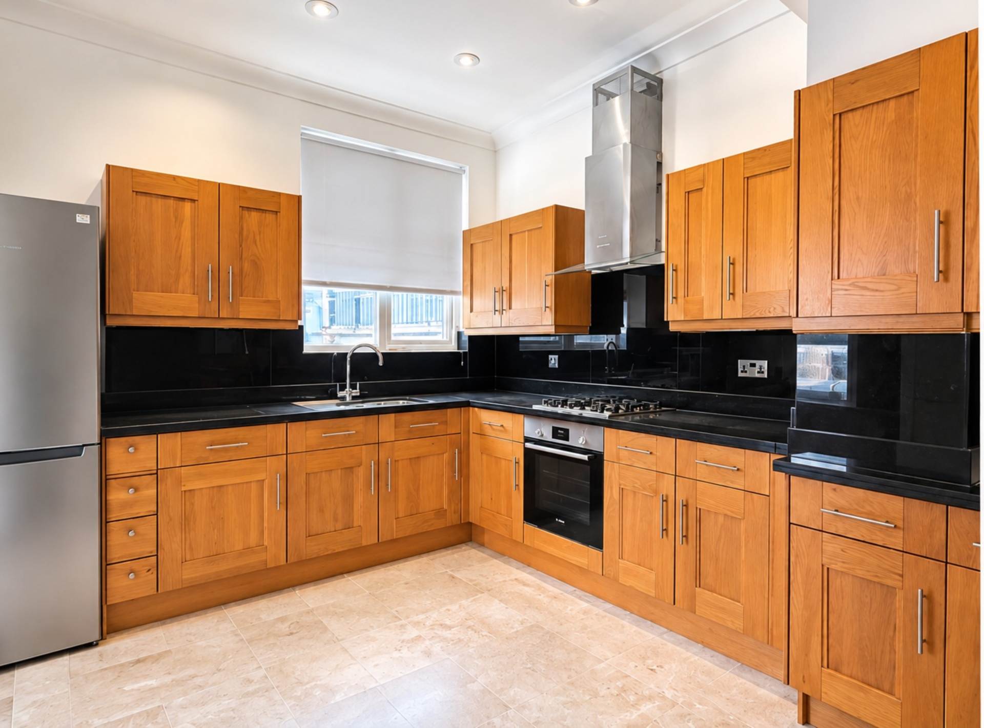 Northcote Road, London, Image 14