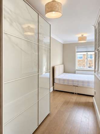 Northcote Road, London, Image 13
