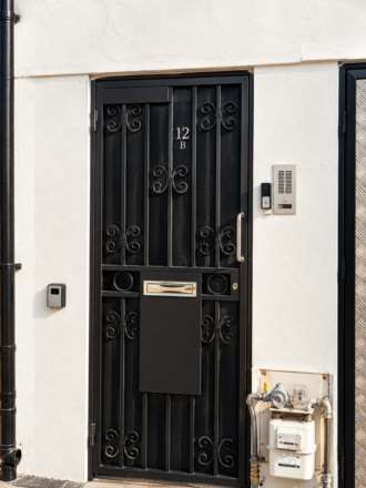 Northcote Road, London, Image 17