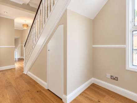 Northcote Road, London, Image 8