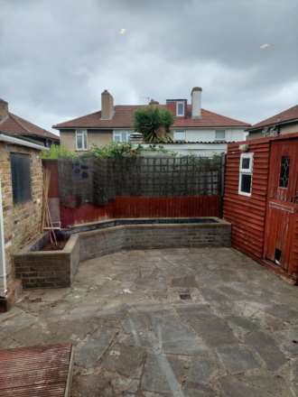Carnecke Gardens, Eltham, SE9, Image 12