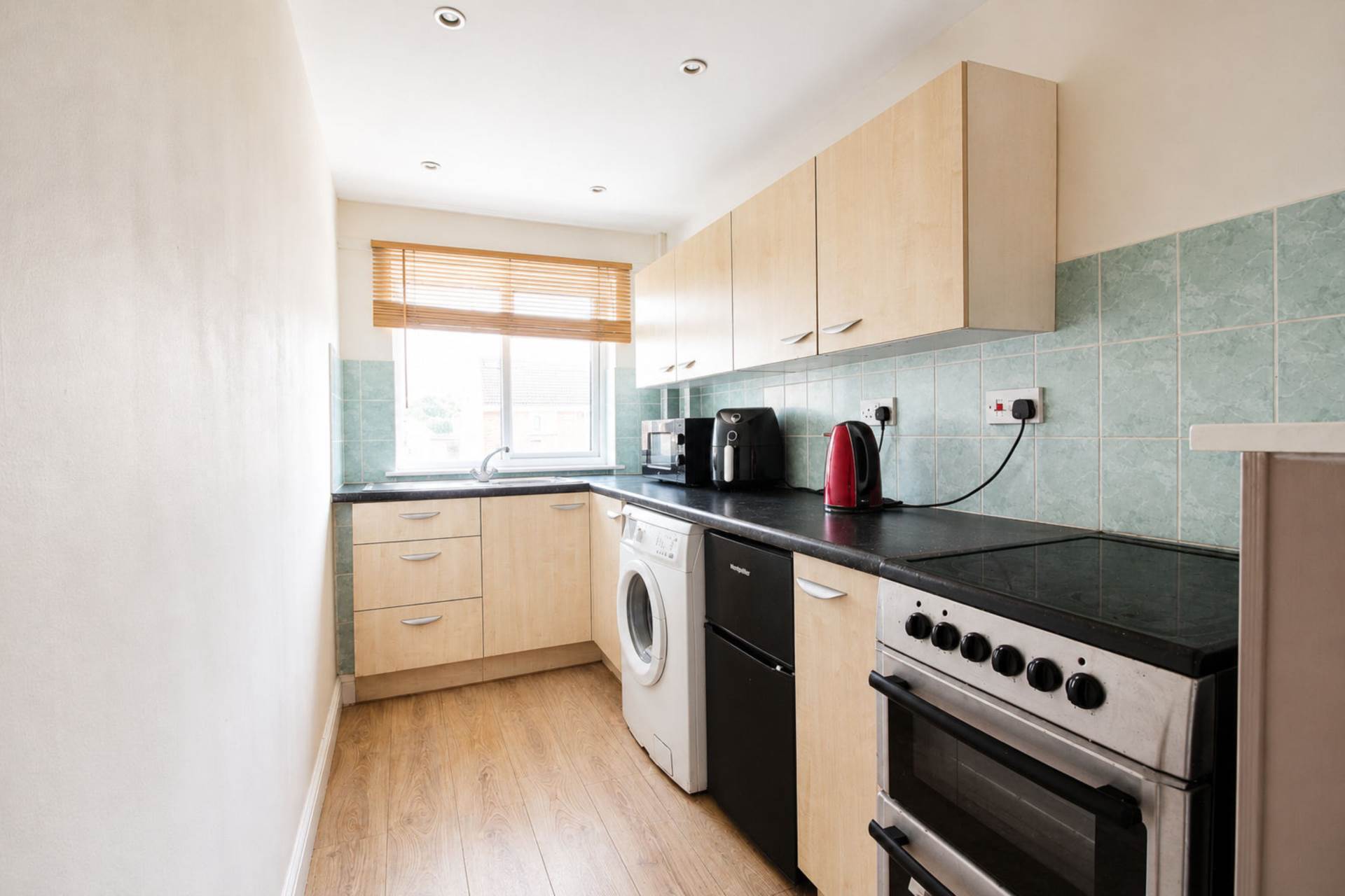 Upper Abbotts Hill, Aylesbury, Image 3