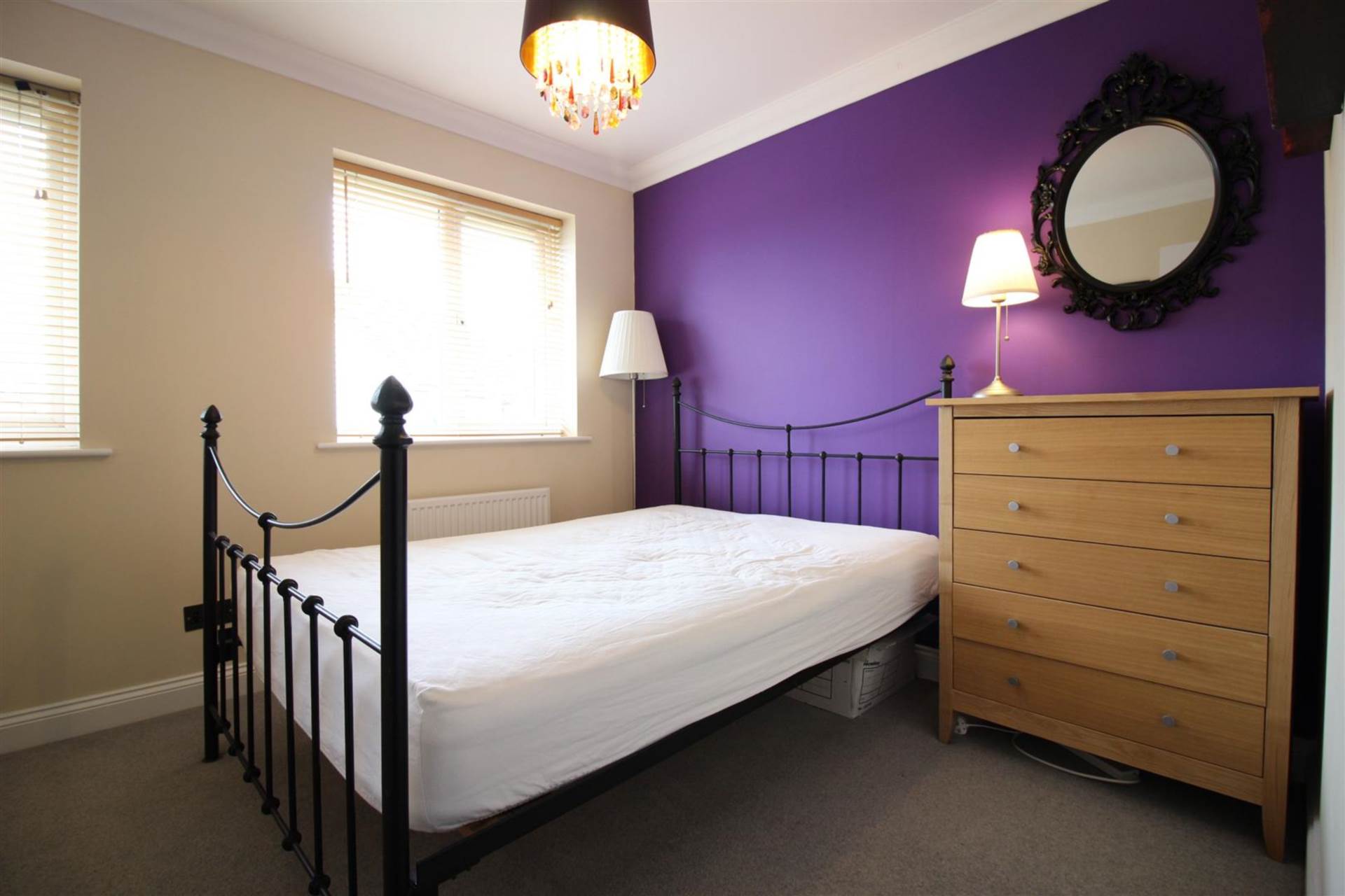 Holly Drive, Aylesbury, Image 5