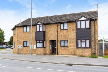 Weedon Court, Aylesbury, Image 9