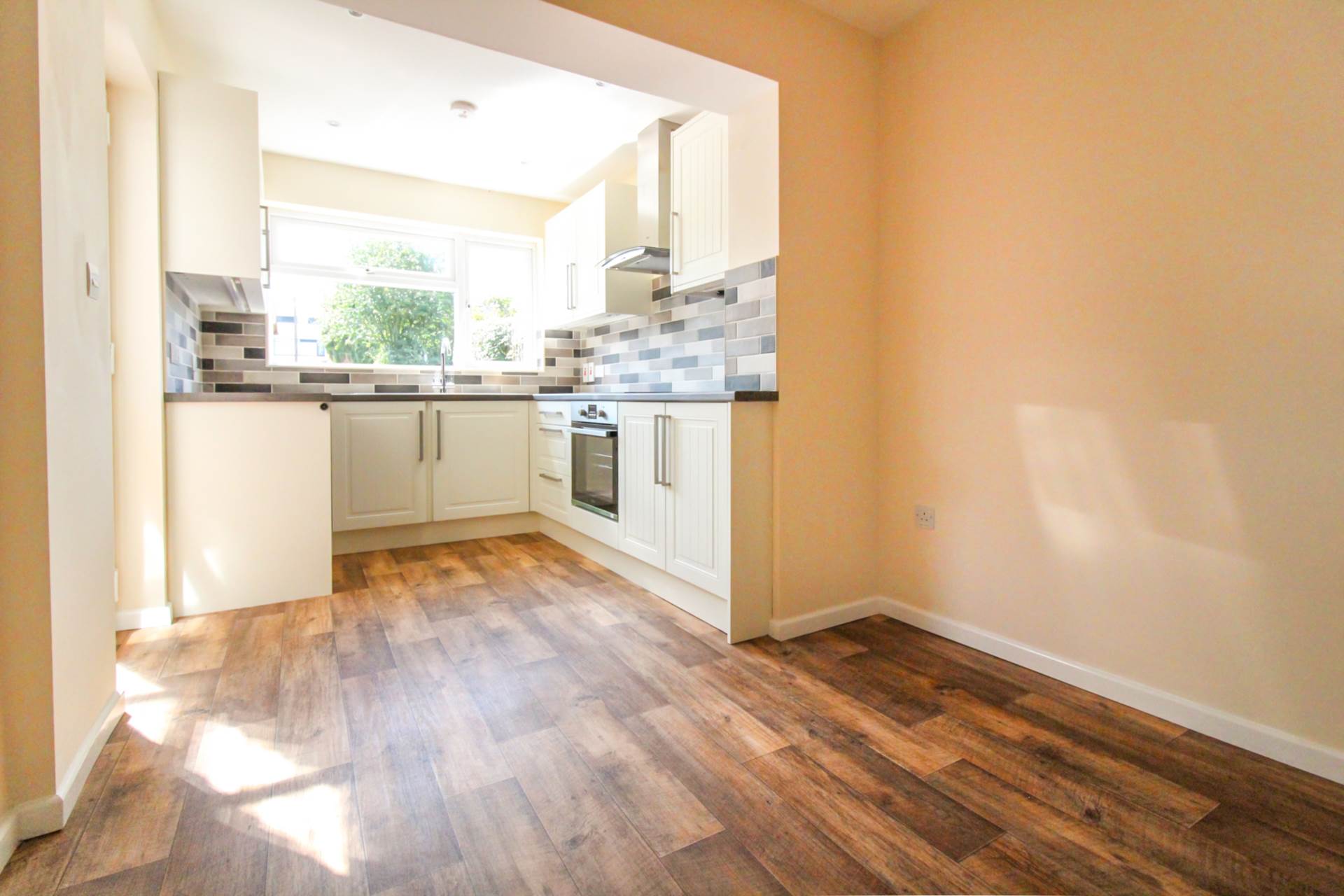 Meadowcroft, Aylesbury, Image 3