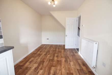 Meadowcroft, Aylesbury, Image 6