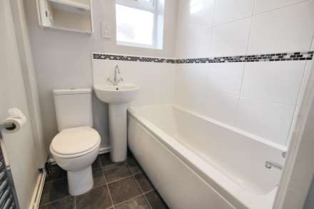 Meadowcroft, Aylesbury, Image 7