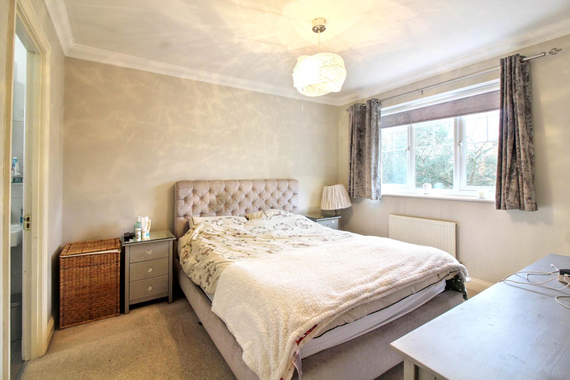 Holly Drive, Aylesbury, Image 11