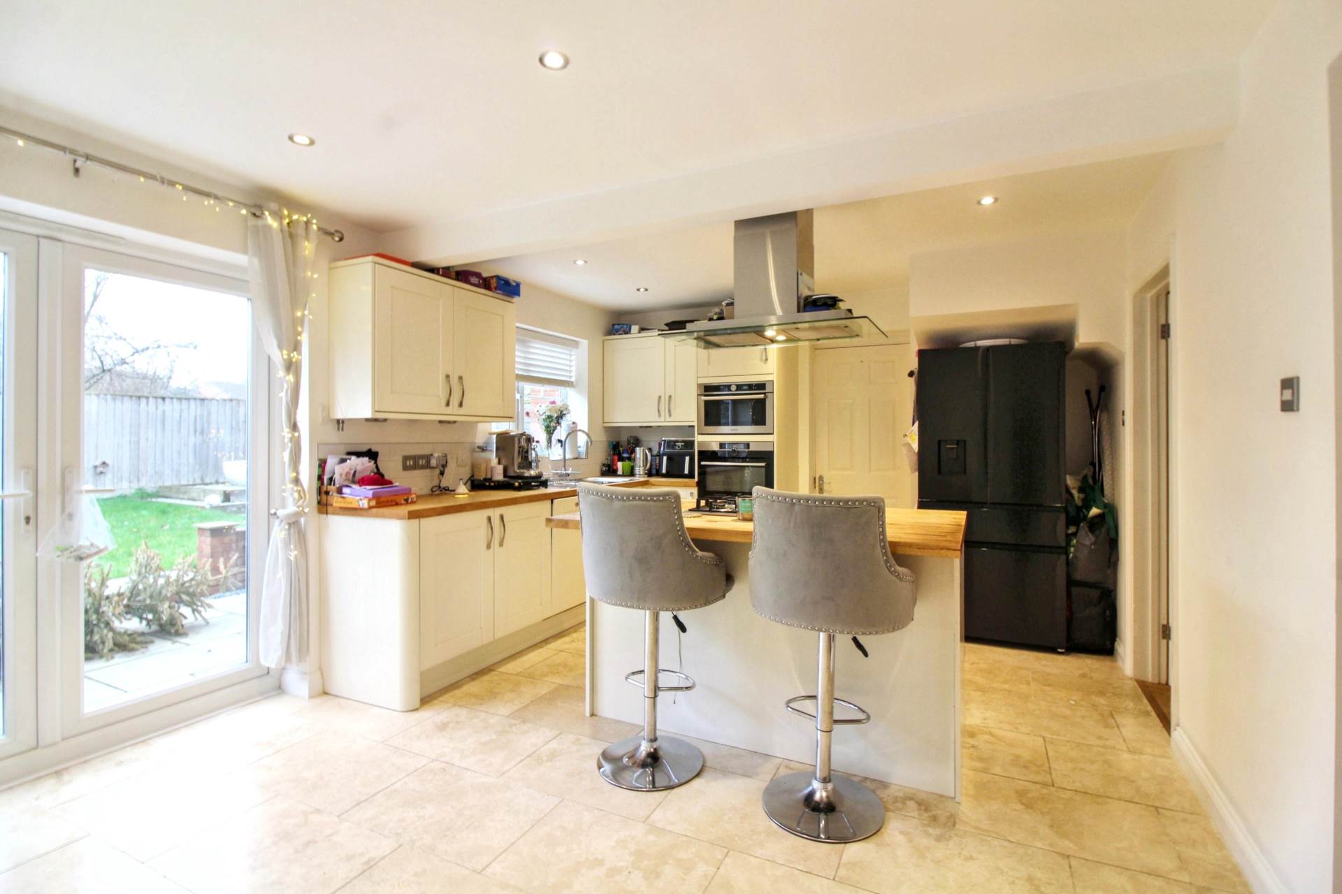 Holly Drive, Aylesbury, Image 8