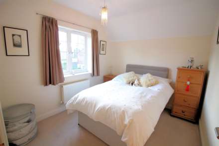 Fountain Court, Buckingham Street, Image 4