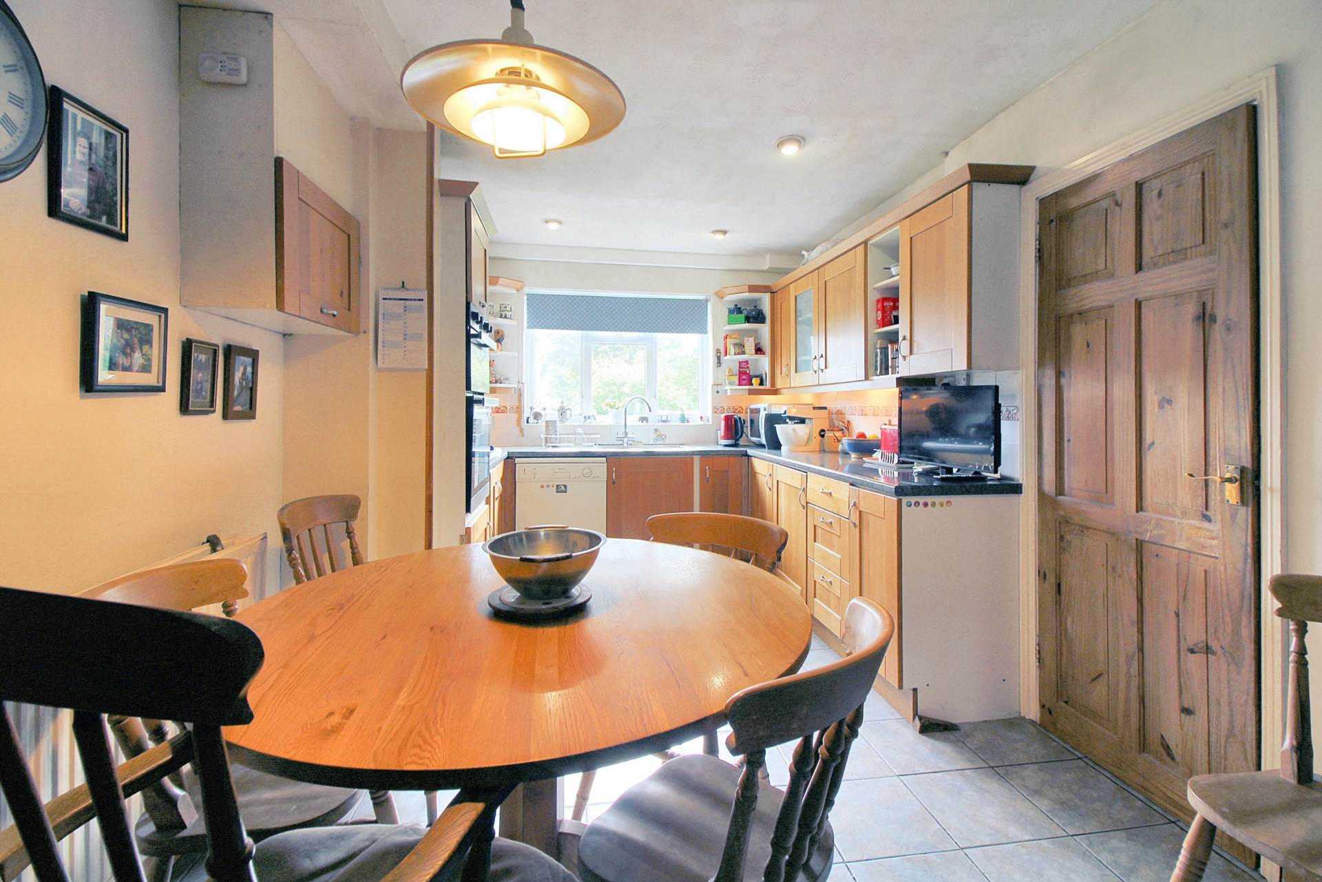 Aylesbury Road, Bierton, Image 9