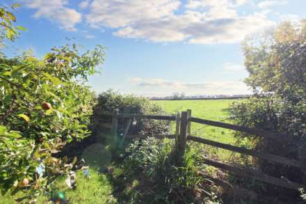 Aylesbury Road, Bierton, Image 12