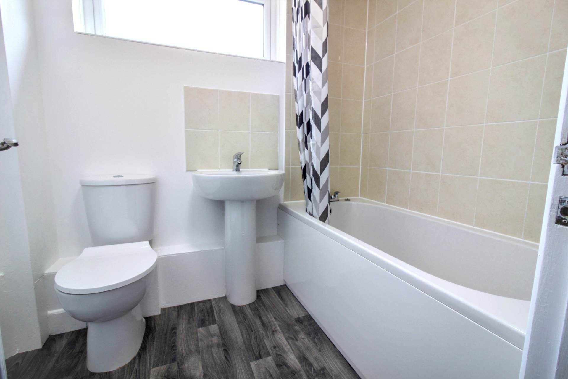 Batchelor Close, Aylesbury, Image 5