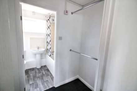 Batchelor Close, Aylesbury, Image 4