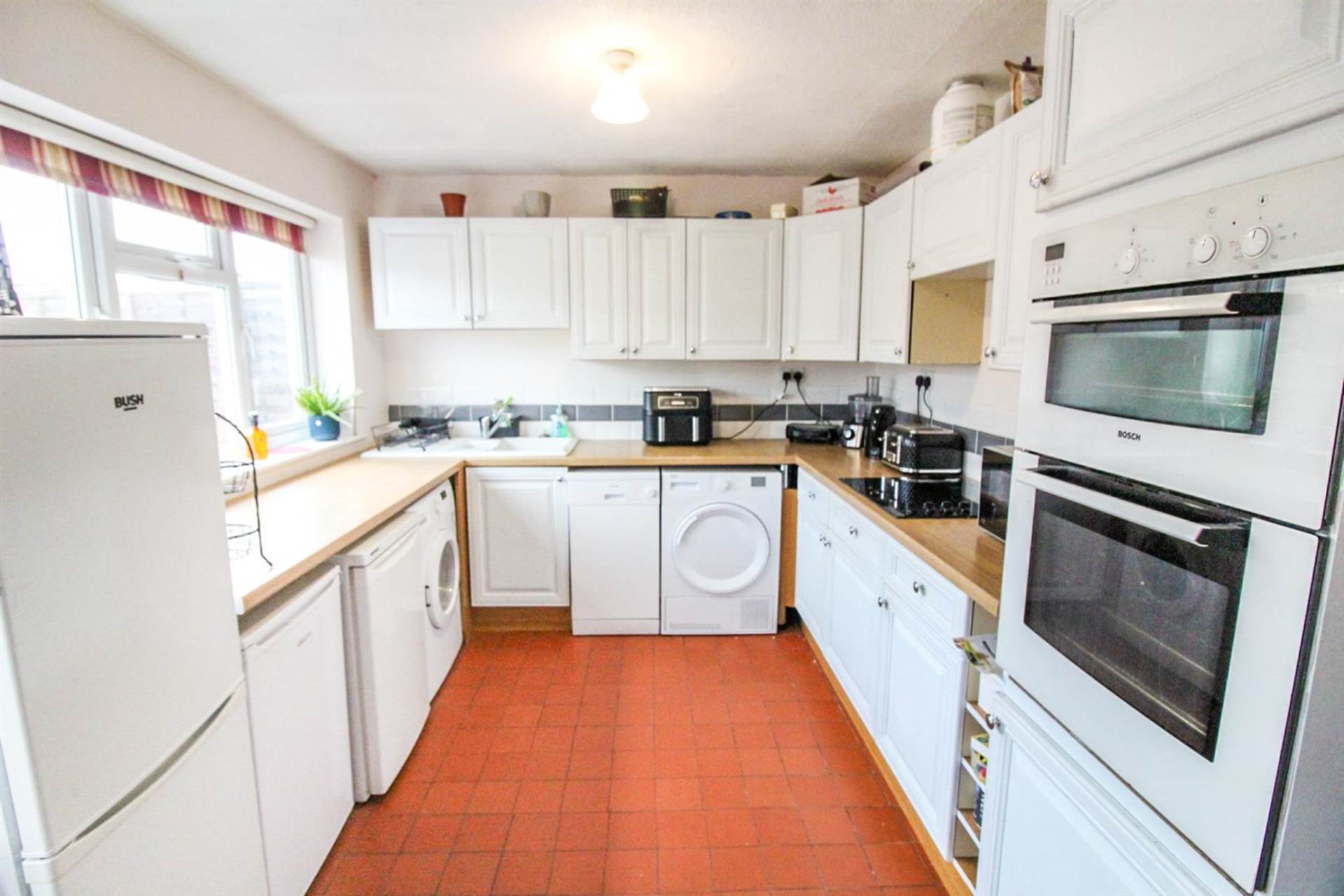 Carey Close, Aylesbury, Image 4