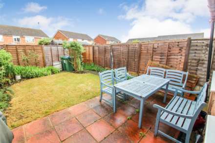 Carey Close, Aylesbury, Image 5