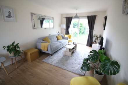 Grenville Green, Aylesbury, Image 2