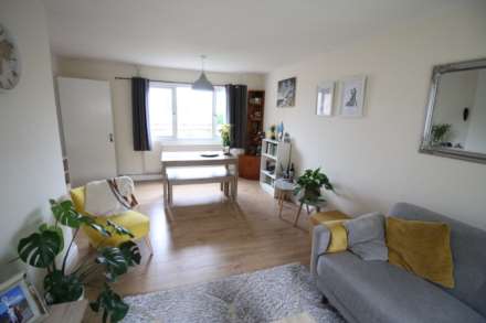 Grenville Green, Aylesbury, Image 4