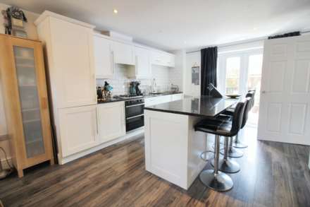 Brimstone Lane, Aylesbury, Image 5