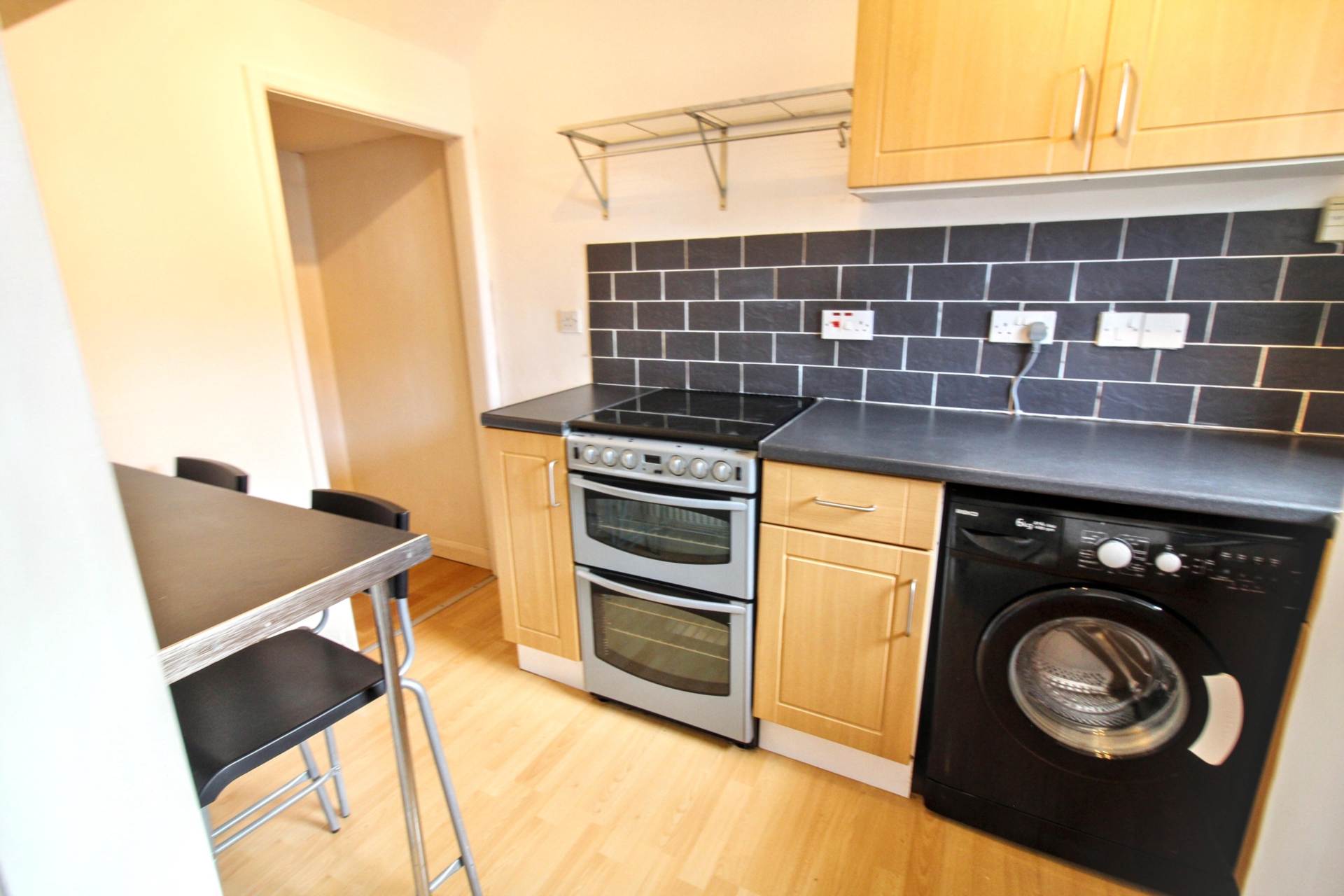 Cleveland Park, Aylesbury, Image 3