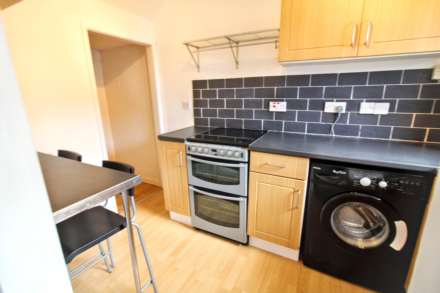 Cleveland Park, Aylesbury, Image 3