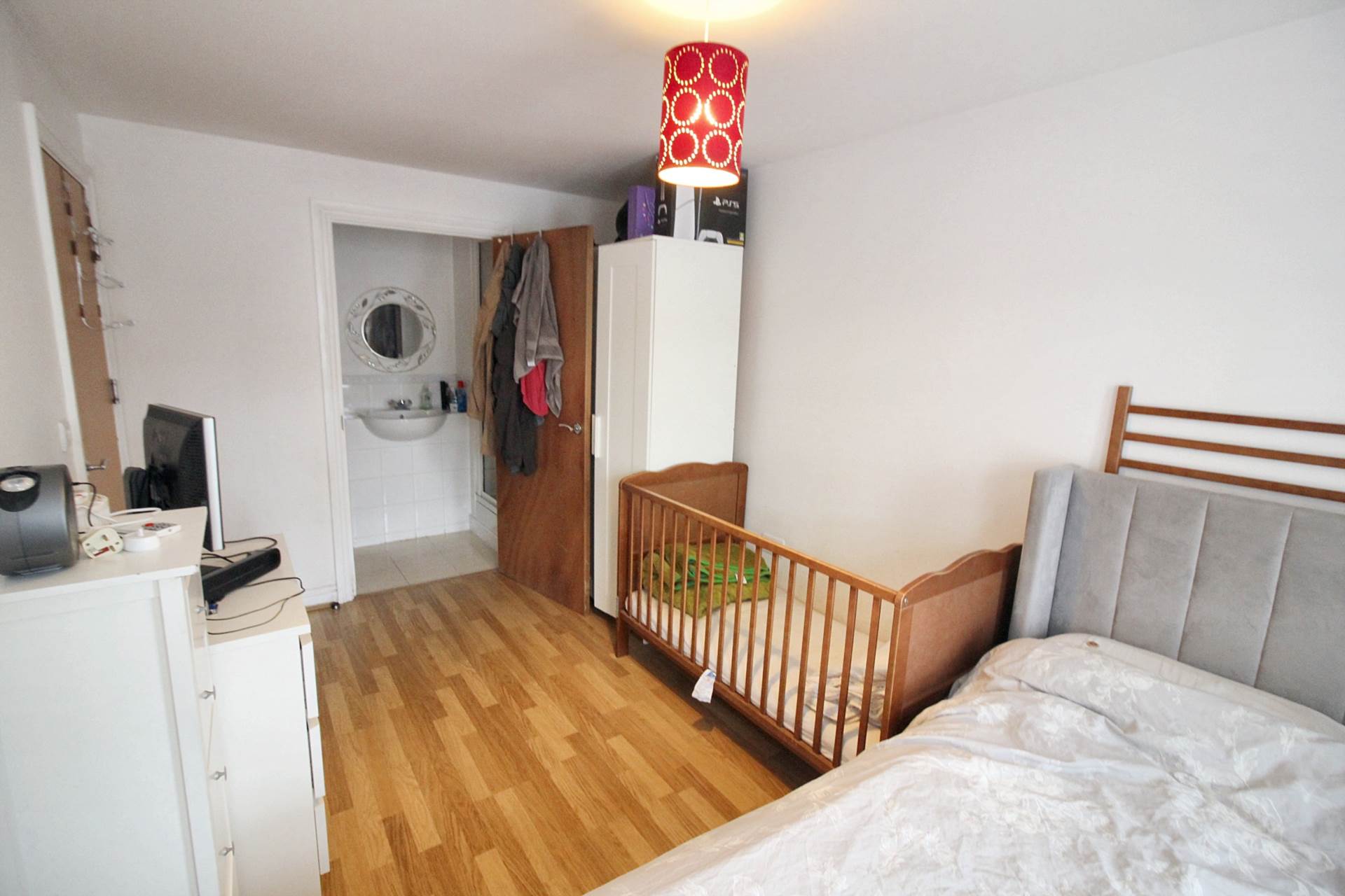 Florey Gardens, Aylesbury, Image 8