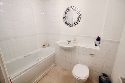 Florey Gardens, Aylesbury, Image 10