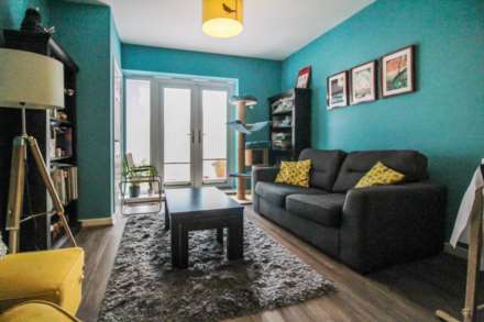 Brooks Mews, Aylesbury, Image 3