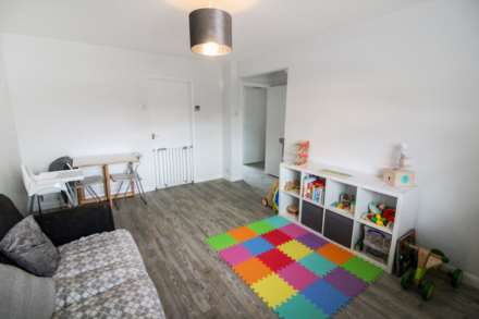 Carrington Place, Tring, Image 2