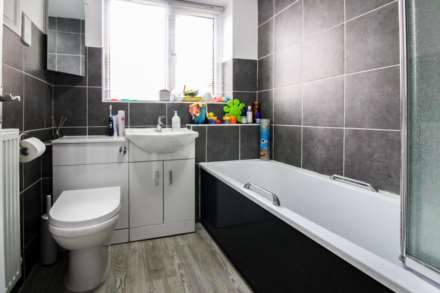 Carrington Place, Tring, Image 4