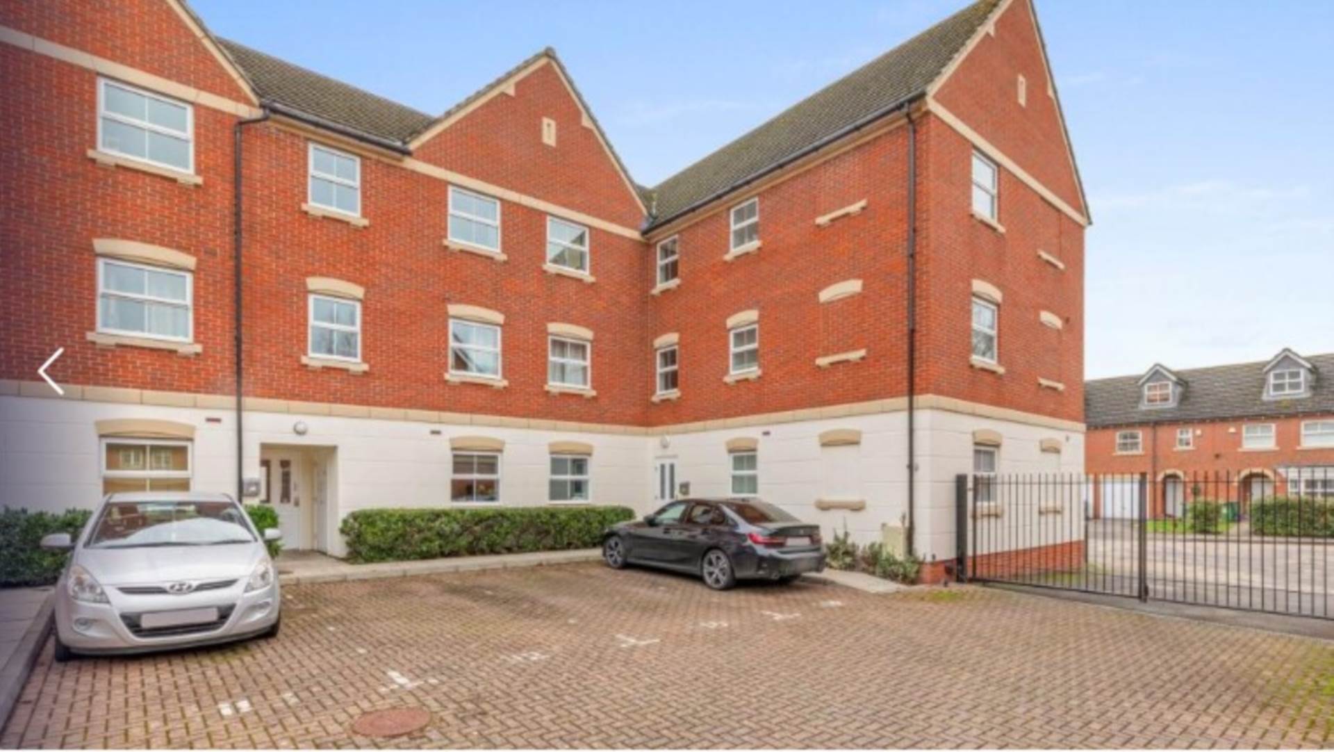 Juniper Drive, Weston Turville, Image 7