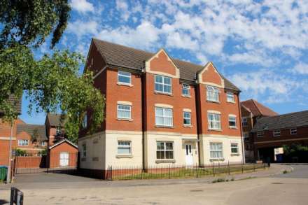 Juniper Drive, Weston Turville, Image 1